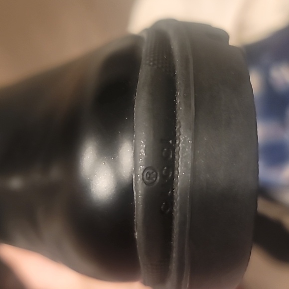 Gucci Leather Ankle Boot - Picture 7 of 8